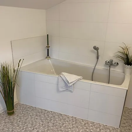 Rhoenschoen Dom wakacyjny Rabennest